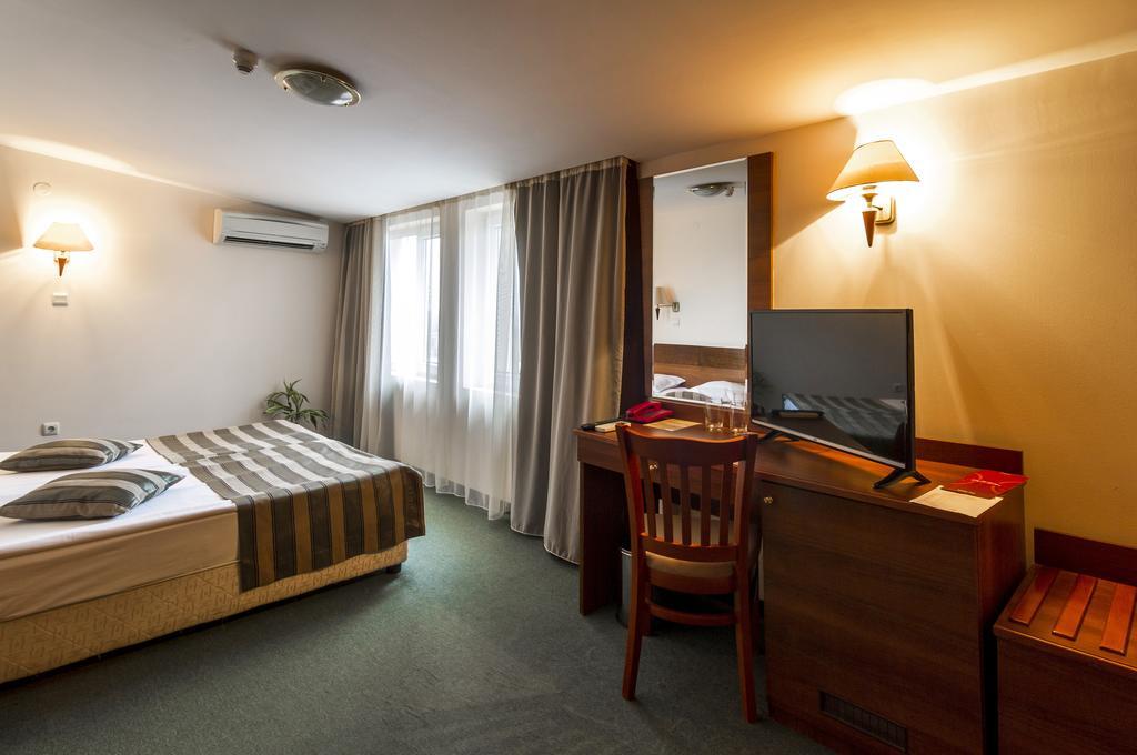 Plaza Hotel Варна Екстер'єр фото